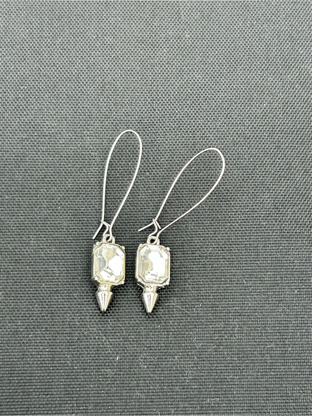 🔥$2 Silver Clear Crystal Drop Earrings